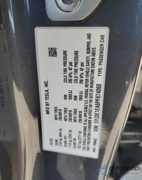 2023 Tesla Model 3 из США, поврежденный, VIN 5YJ3E1EA8PF674060